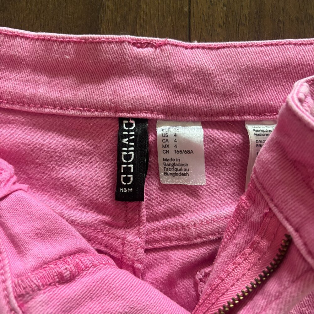 H&M Divided Women's Pink High-Rise Wide Leg Jeans - Size 4 - Picture 3 of 5